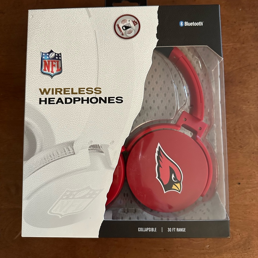 NFL Arizona Cardinals Bluetooth Wireless Collapsible Headphones